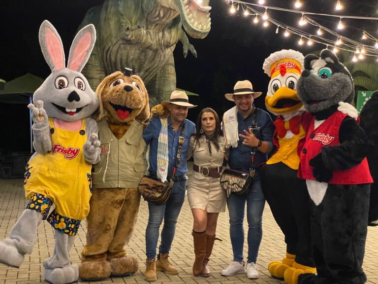 LOS MITOS Y LEYENDAS COBRARON VIDA EN EL SAFARI NOCTURNO REALIZADO POR EL GOBIERNO DE LA CIUDAD Y EL BIOPARQUE UKUMARÍ